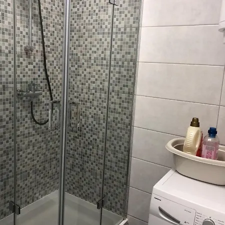 Apartman Dona *